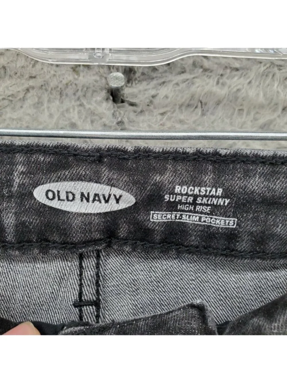 Old Navy Jeans Womens 4 Black Rockstar Super Skinny High Rise Button Fly *Read*